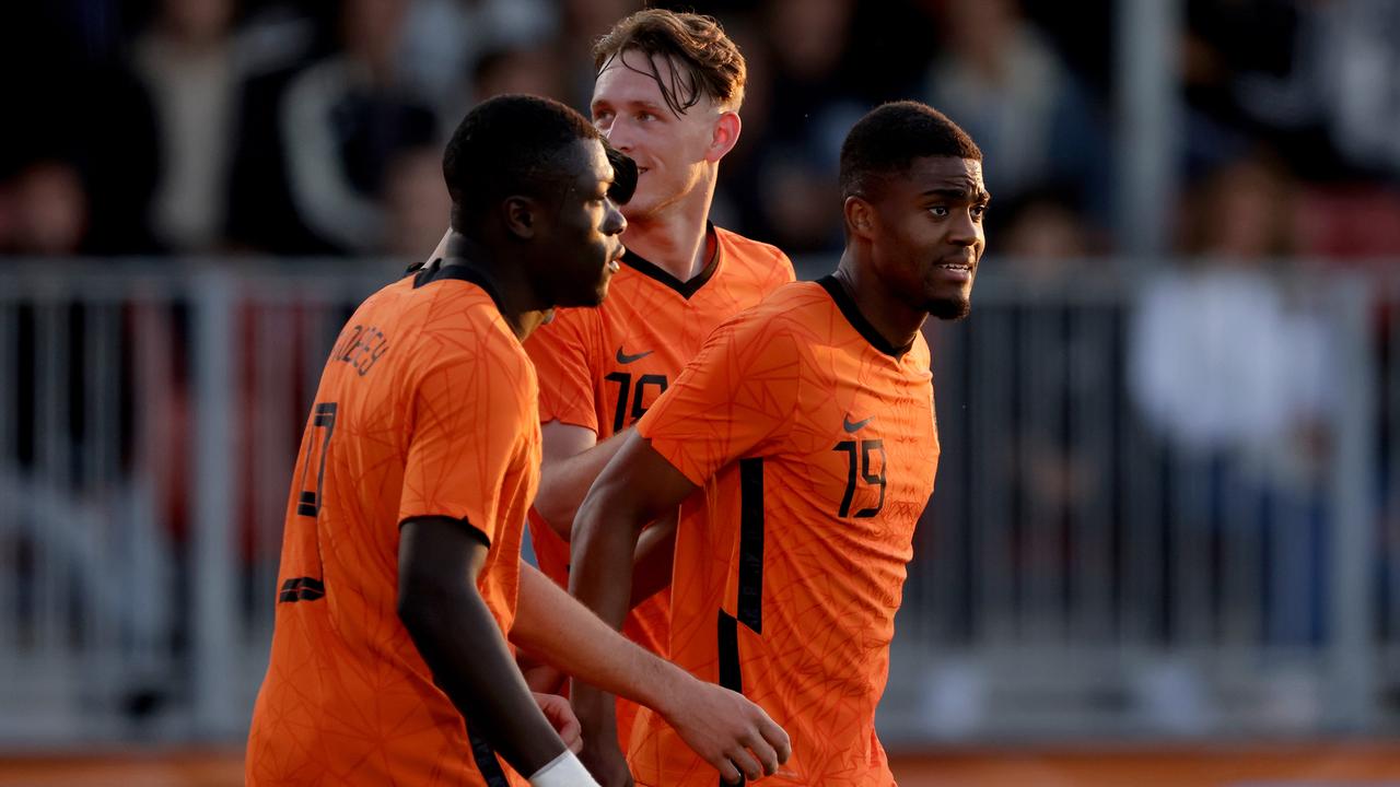 Myron Boadu (à droite) a finalement obtenu son but après quelques ratés.