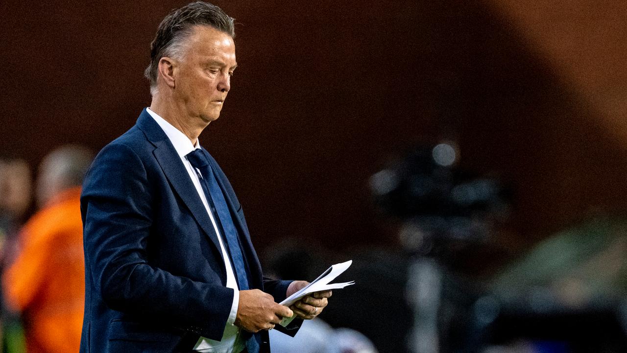 Louis van Gaal doit avoir remis sa sélection pour la Coupe du monde avant le 20 octobre.