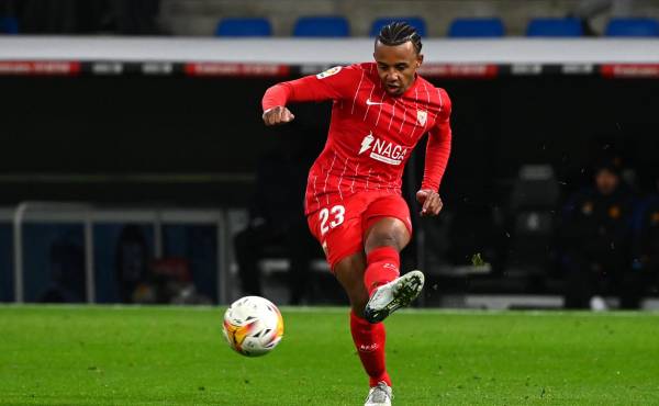 Jules Koundé est un nouveau joueur du FC Barcelone pour la saison 2022/23.