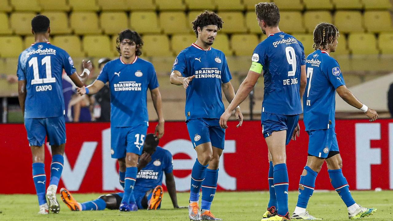 Après la mi-temps, le PSV a fait une impression de fatigue à Monaco.