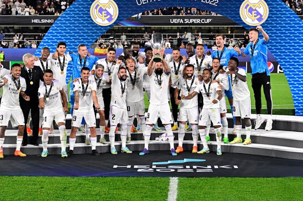 Super champions ! Le Real Madrid remporte la Supercoupe d'Europe après avoir battu l'Eintracht et égalé le score de Barcelone.