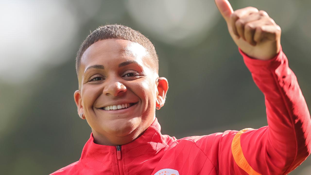 Shanice van de Sanden a fait son retour sur le terrain d'entraînement des Oranje ce lundi.