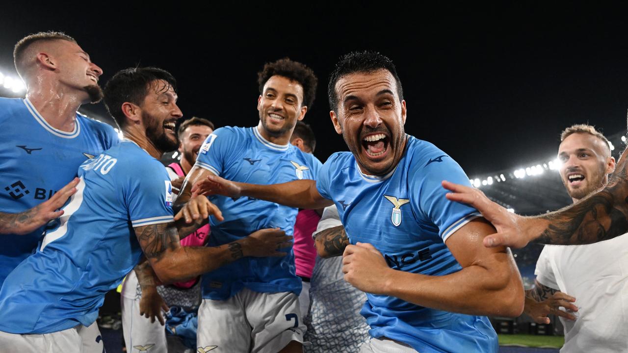 Joie à la Lazio après la victoire 3-1 du remplaçant Pedro.