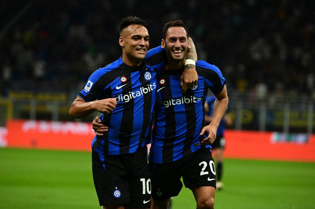Lautaro Martinez marque un but merveilleux et l'Inter bat Spezia pour prendre la tête de la Serie A.