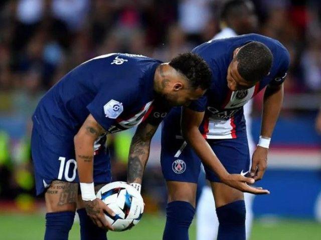Vestiaire brisé ? La réunion du PSG avec Mbappé et Neymar a fuité et ce qu'ils se sont dit après la controverse