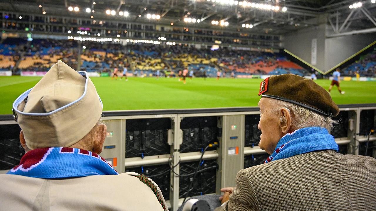 Les vétérans ont maintenant largement dépassé les 90 ans.