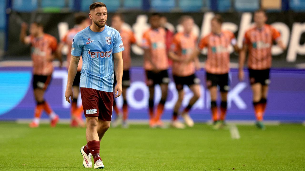 Vitesse a joué contre le FC Volendam sous les couleurs d'Airborne. Le match s'est terminé sur un score de 1-1.