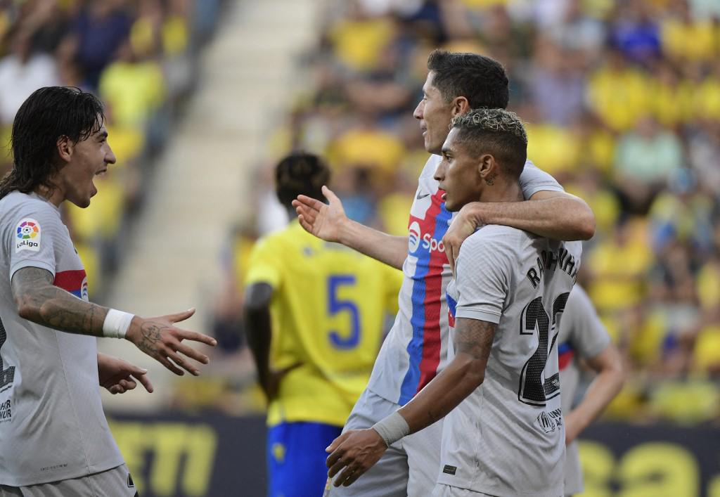 Barcelone dormira en tant que leader de LaLiga après la victoire sur Cadiz au Estadio Nuevo Mirandilla.