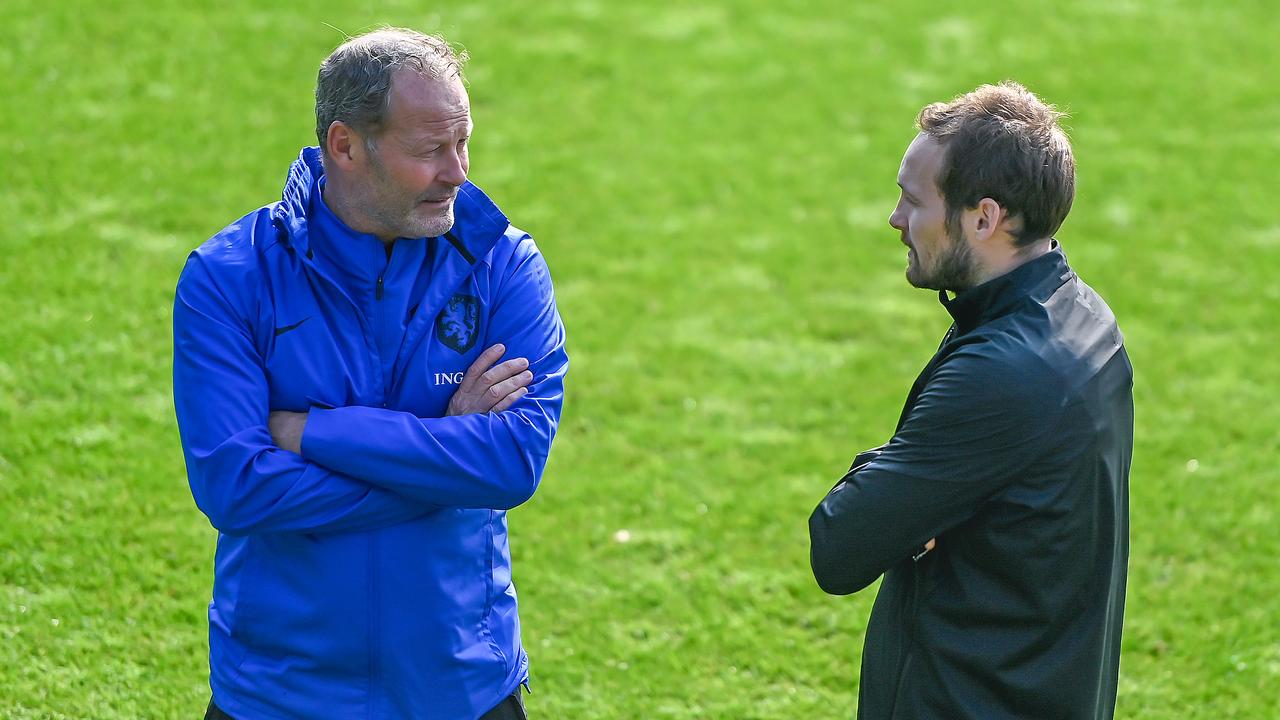 Danny et Daley Blind sur le terrain d'entraînement de l'équipe nationale néerlandaise.
