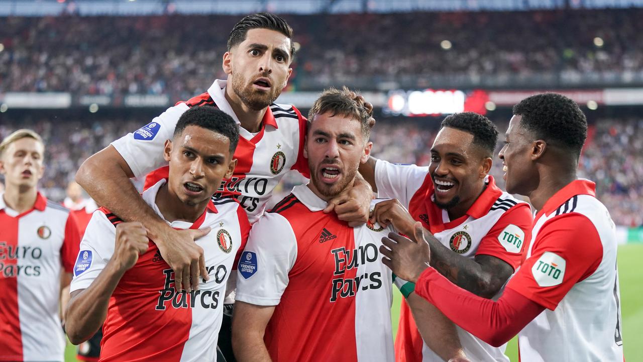 Feyenoord célèbre l'ouverture du score d'Orkun Kökçü.