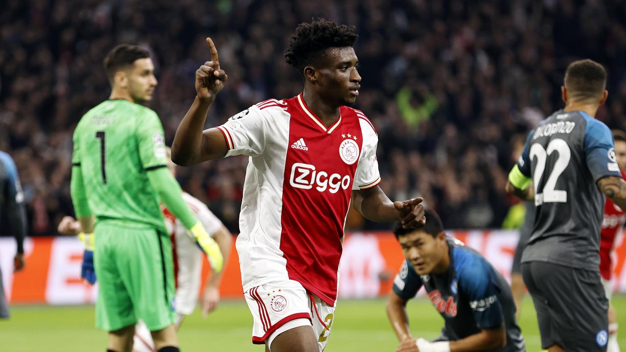 Beeld uit video: Bekijk hoe Ajax dankzij Kudus snel op voorsprong komt