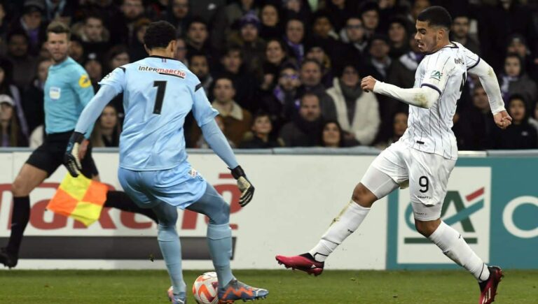 Reims vs Toulouse les compos