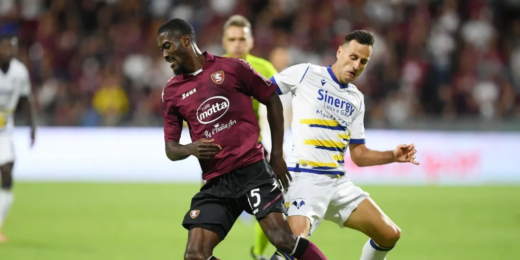 Nouveau face-à-face entre Hellas Verona et Salernitana lors de la 22e journée de Serie A.
