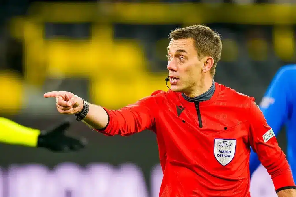 Clément Turpin arbitre