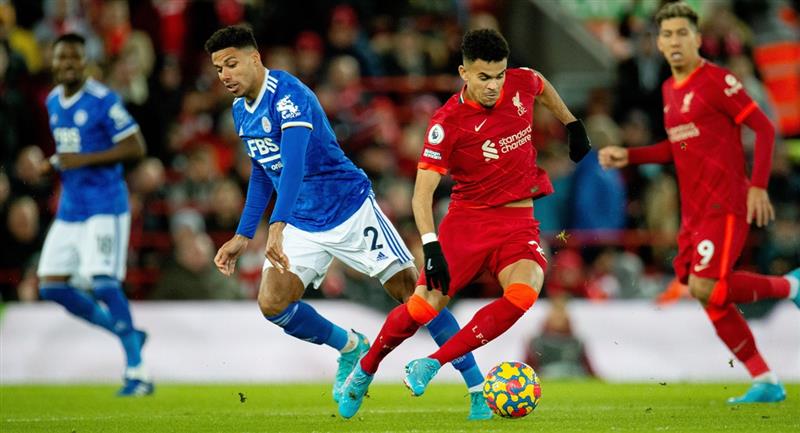 Les débuts de Luis Díaz en Premier League avec des victoires incluses.