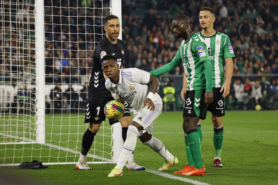 Claudio Bravo a gardé une feuille propre pour la deuxième fois cette saison.