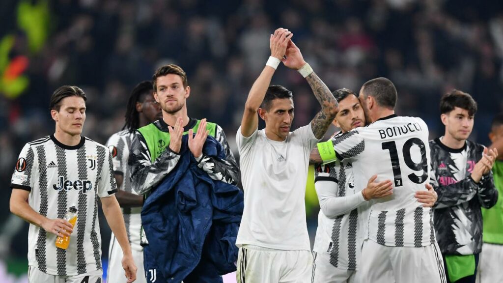 Les Bianconeri jouent dans le Calcio, la Coppa Italia et l'Europa League.