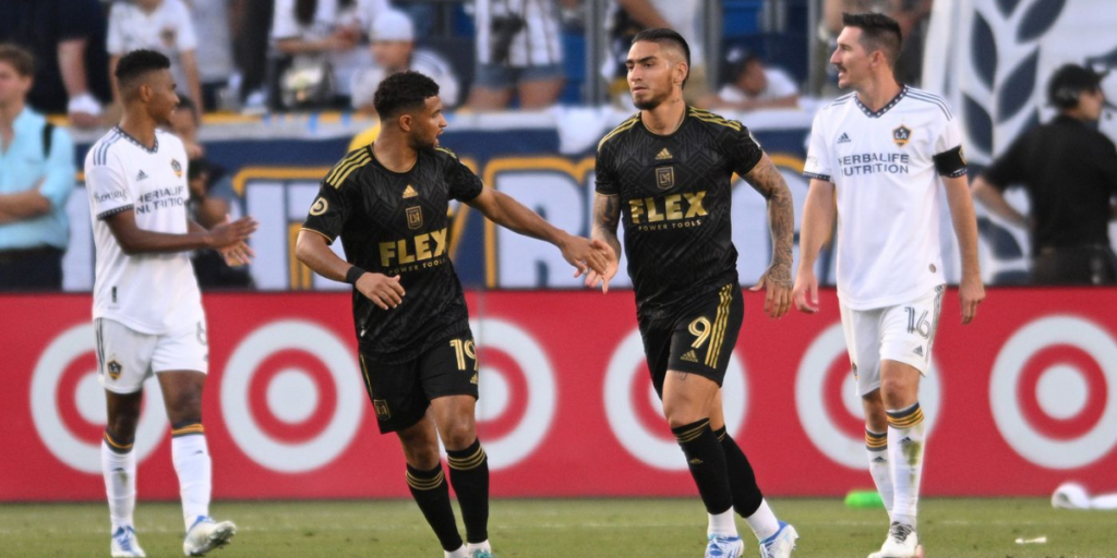 Composition LA Galaxy vs LAFC