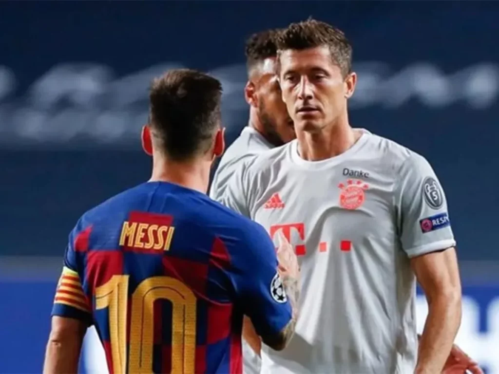 Robert Lewandowski et Lionel Messi n'ont pas coïncidé au FC Barcelone, mais avec le retour de l'Argentin, le monde du football pourrait voir les deux stars ensemble.