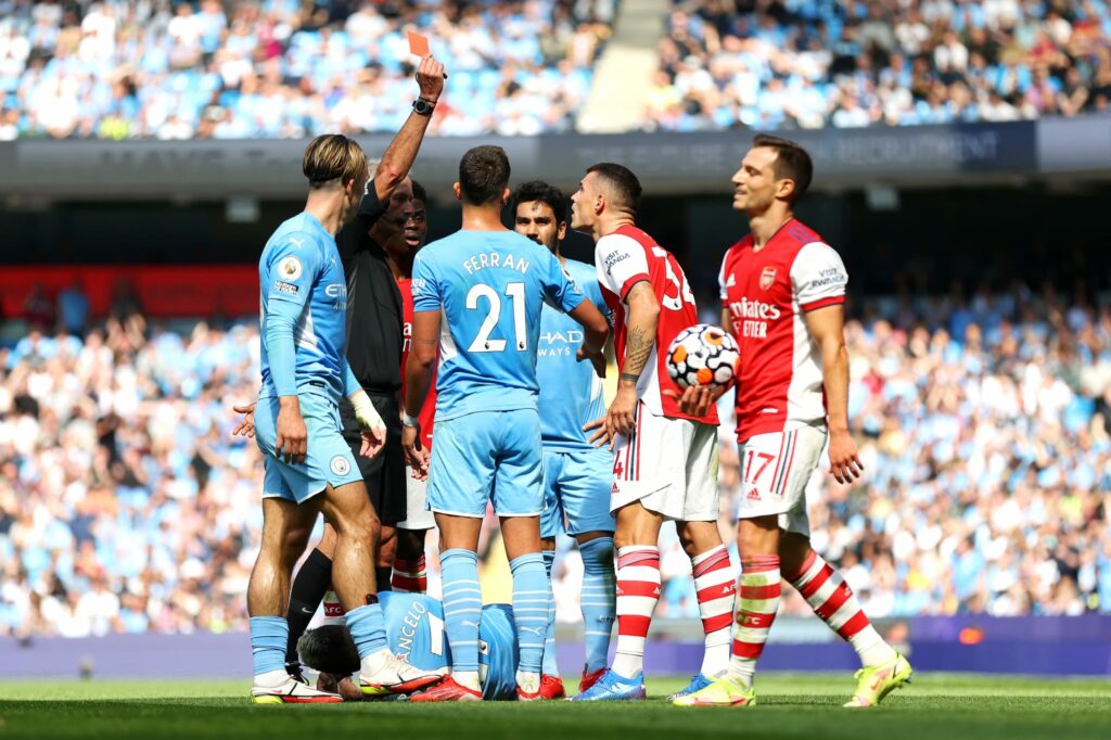 Les Citizens et les Gunners ont eu 207 confrontations directes, dont 64 victoires de City, 98 victoires d'Arsenal et 45 nuls.