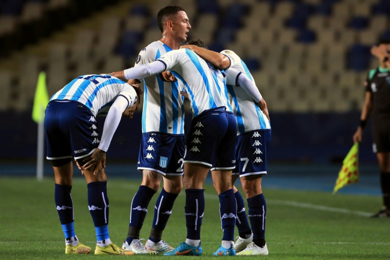 Racing vs. Aucas