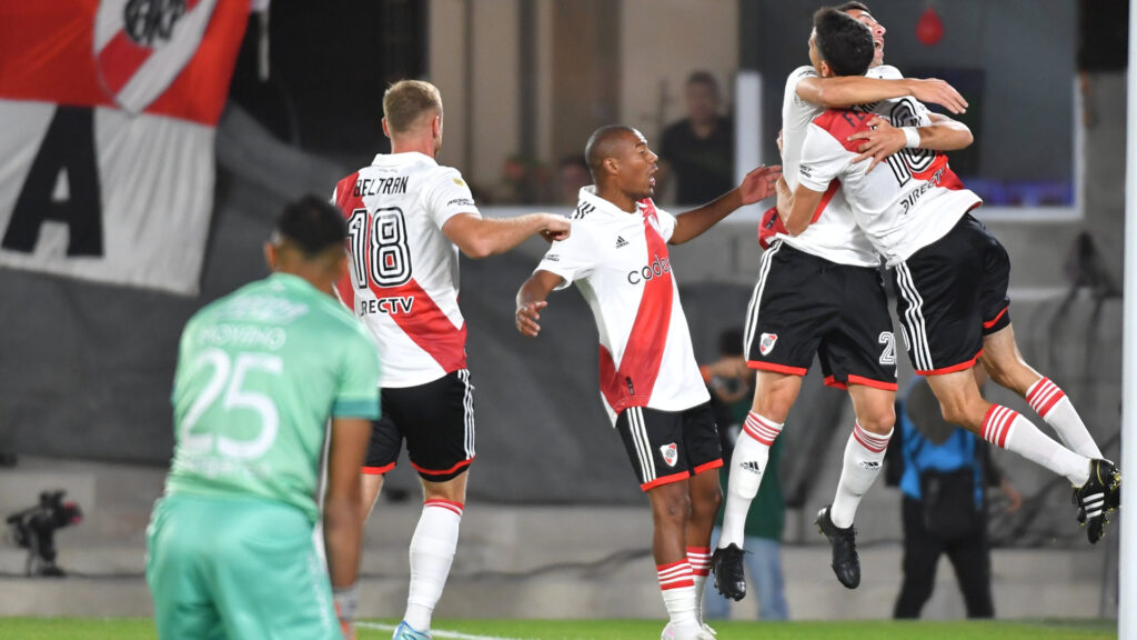 River Plate vs. Sporting Cristal