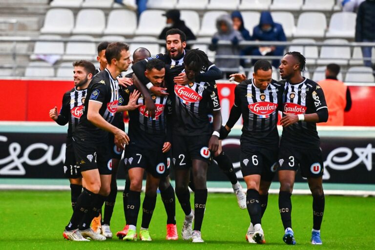 Angers vs Troyes
