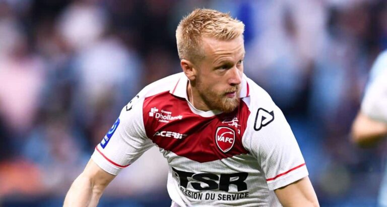 Valenciennes-Quentin-Lecoeuche-Foot221