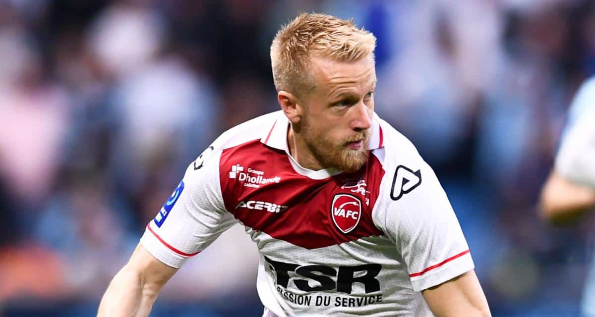 Valenciennes-Quentin-Lecoeuche-Foot221