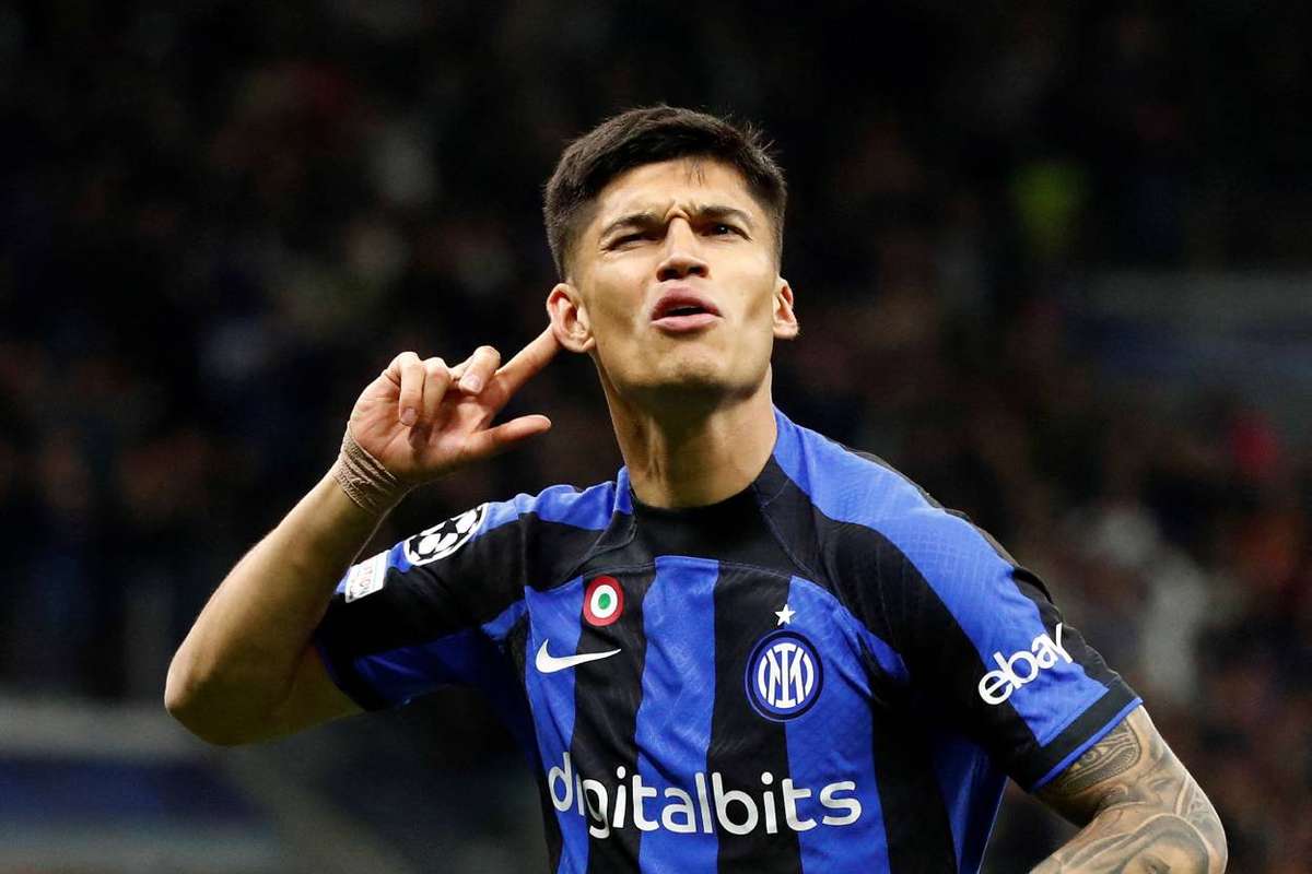 Correa est là