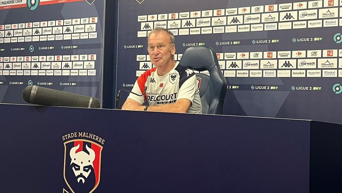 Coach Caen
