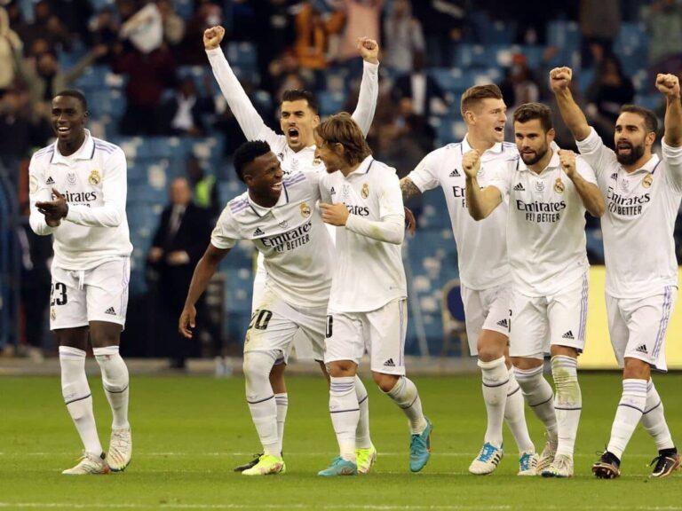 Real Palmas Compos