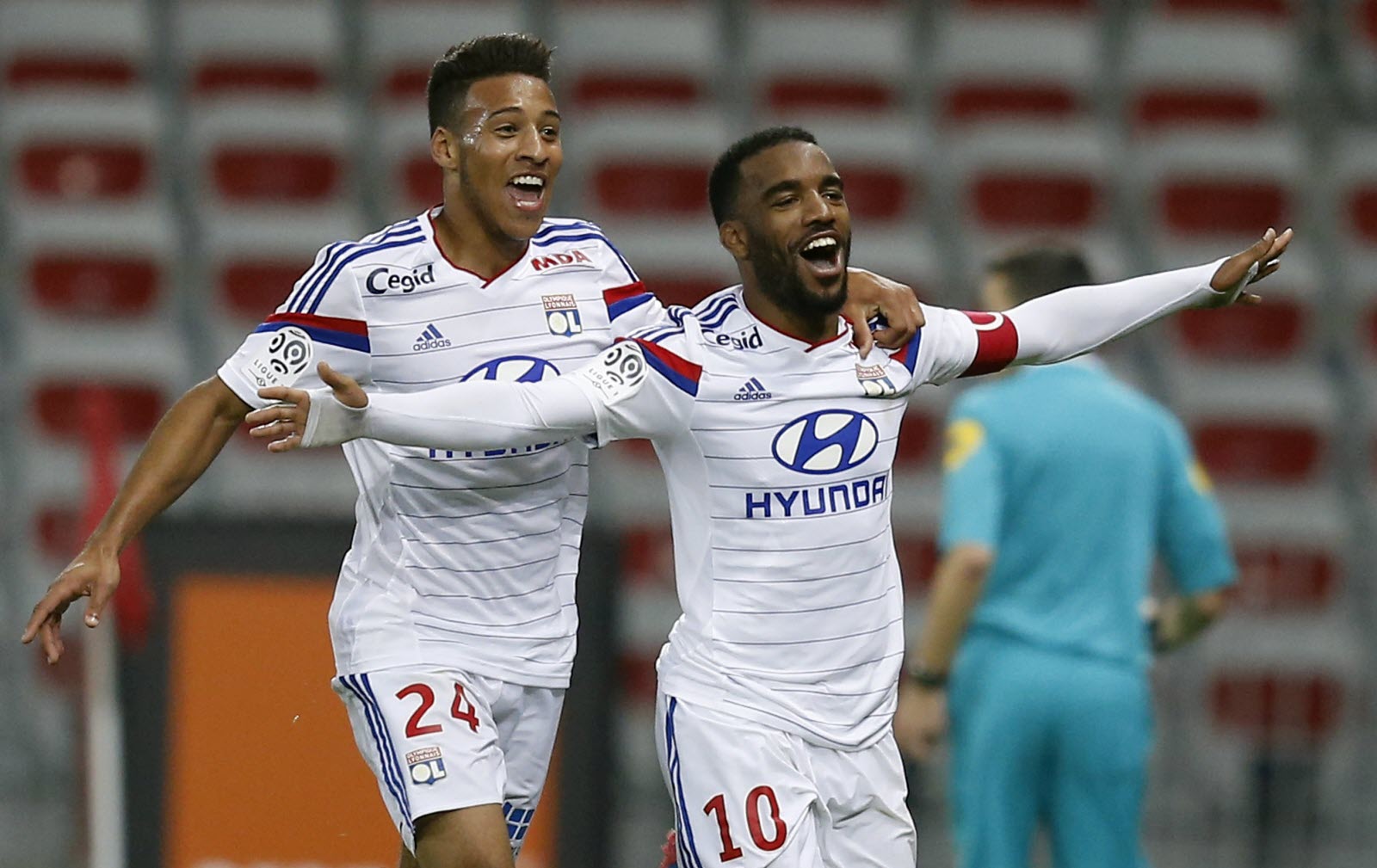 Lacazette et Tolisso