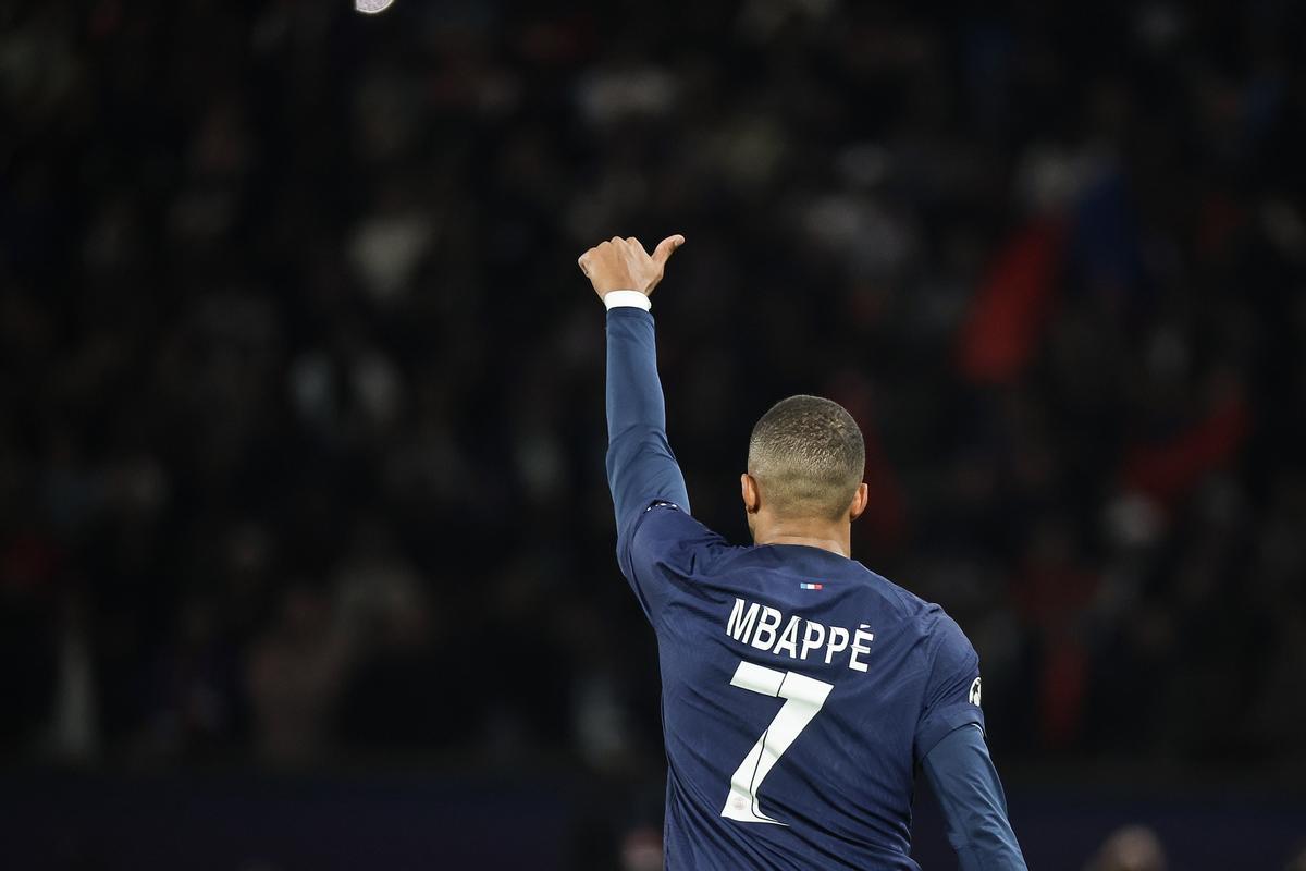 Deschamps répond