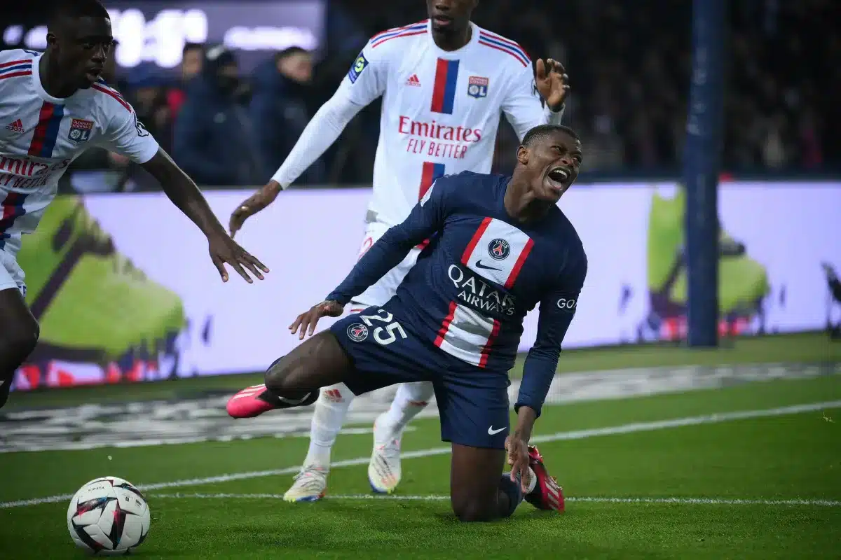 Paris n'attend pas