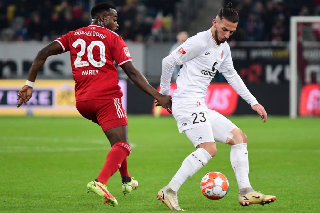 Pauli Dusseldorf pronos